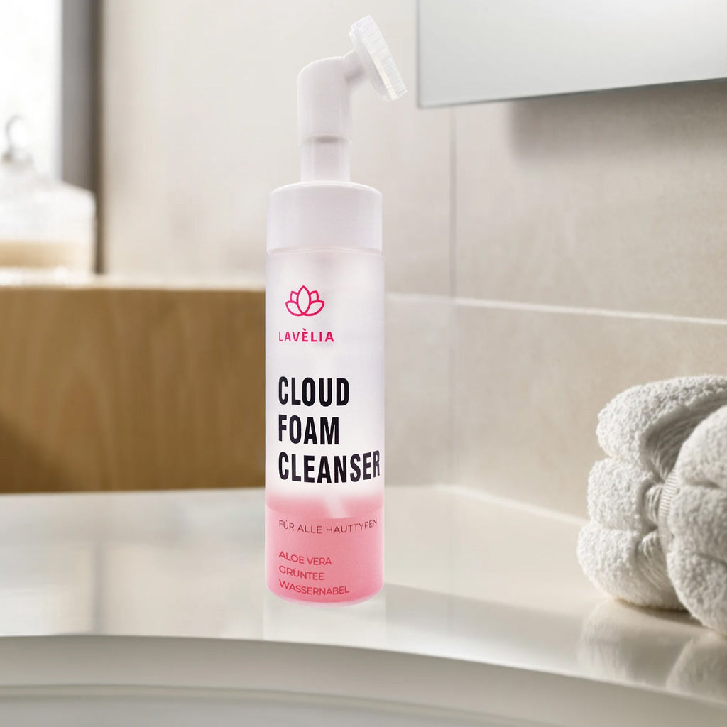 CLOUD FOAM CLEANSER - zarter Reinigungsschaum und sanfte Gesichtsreinigung - LAVÈLIA BEAUTY - Gesichtsreiniger